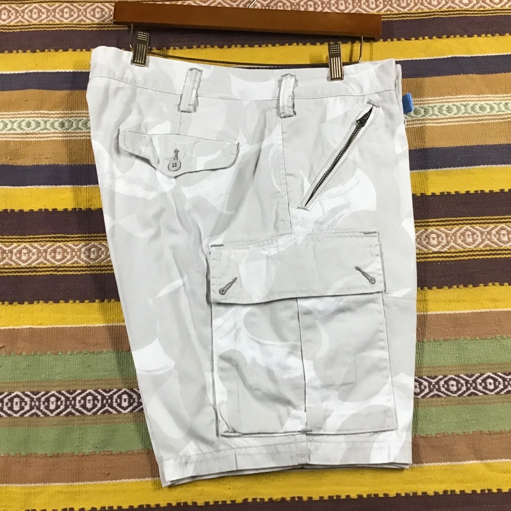 Euc Polo tan camo shorts sz 38